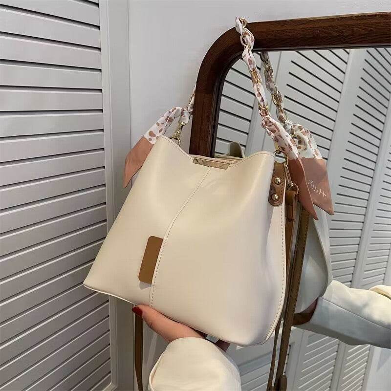 New Autumn And Winter Women's Crossbody Fashion Casual Underarm One Shoulder Versatile Bucket Bag - Velora