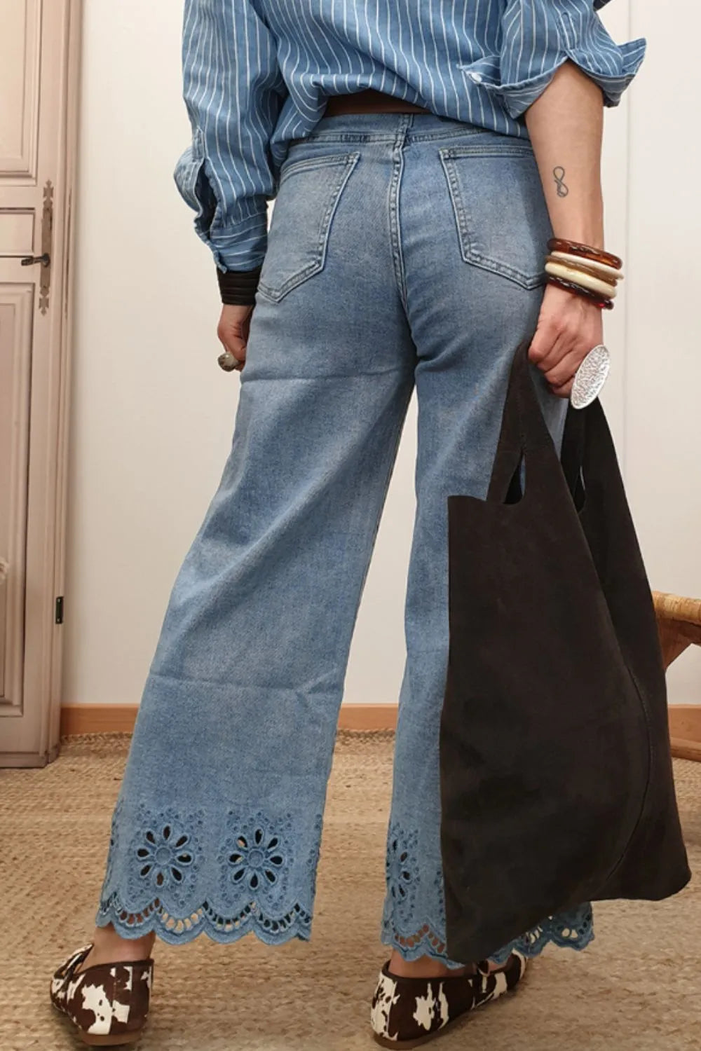 Lace Detail Cropped Wide Leg Jeans - Velora