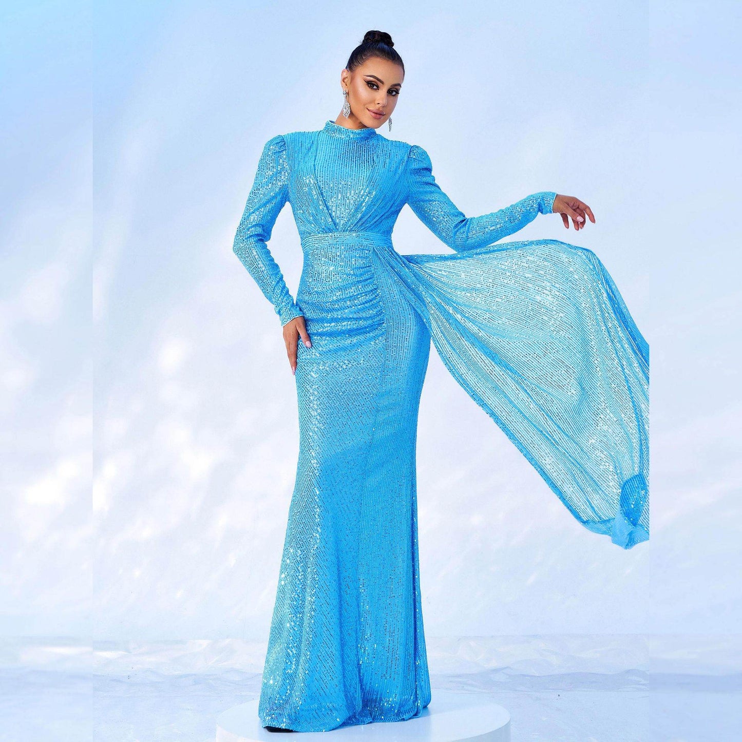 Long Sleeve Round Neck Sexy Slim Long Sequined Banquet Dress - Velora