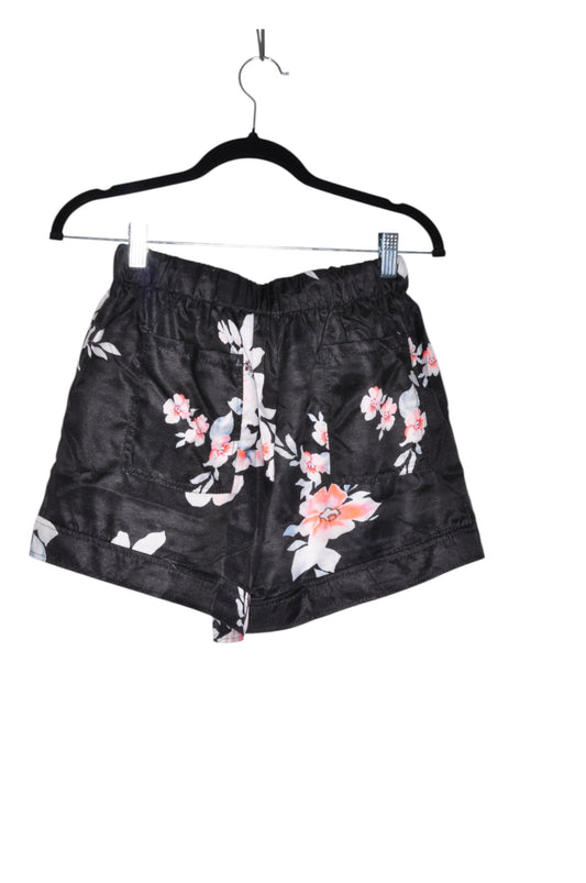 UNBRANDED Women Classic Shorts Regular fit in Black - S - Velora