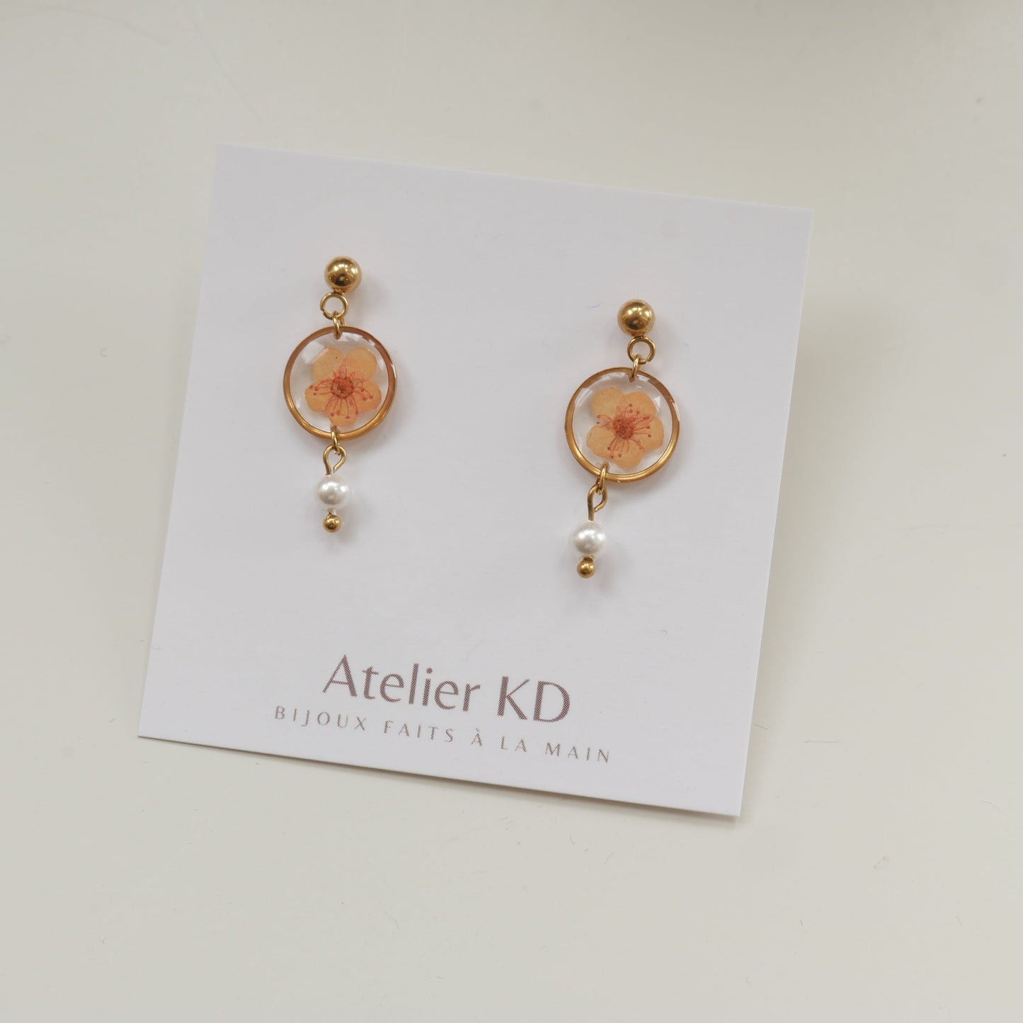 Boucles d'oreilles Perla - spirées oranges - petit rond 12mm - Velora