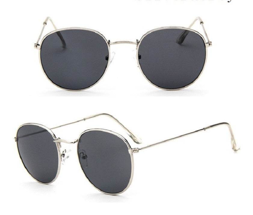 Women Retro Sunglasses - Velora