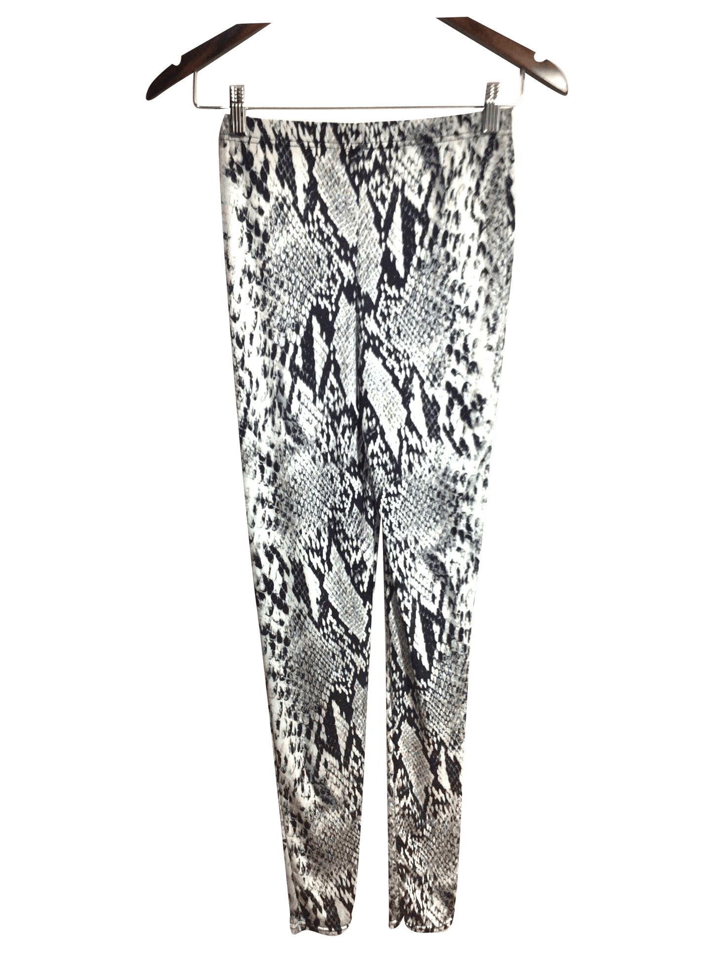 PRETTY LITTLE THING Women Activewear Leggings Regular fit in Black - XS - Velora