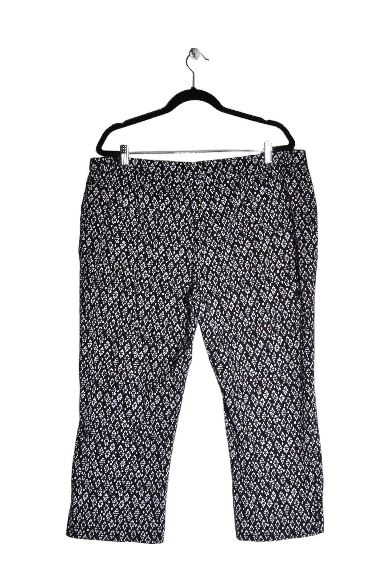 LONG TALL SALLY Women Capri Pants Regular fit in Black - 16 - Velora