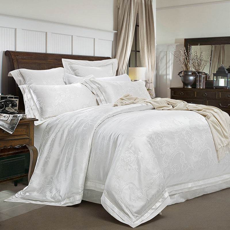 4-Piece Set Of European-Style Luxury Light Luxury Bedding - Velora