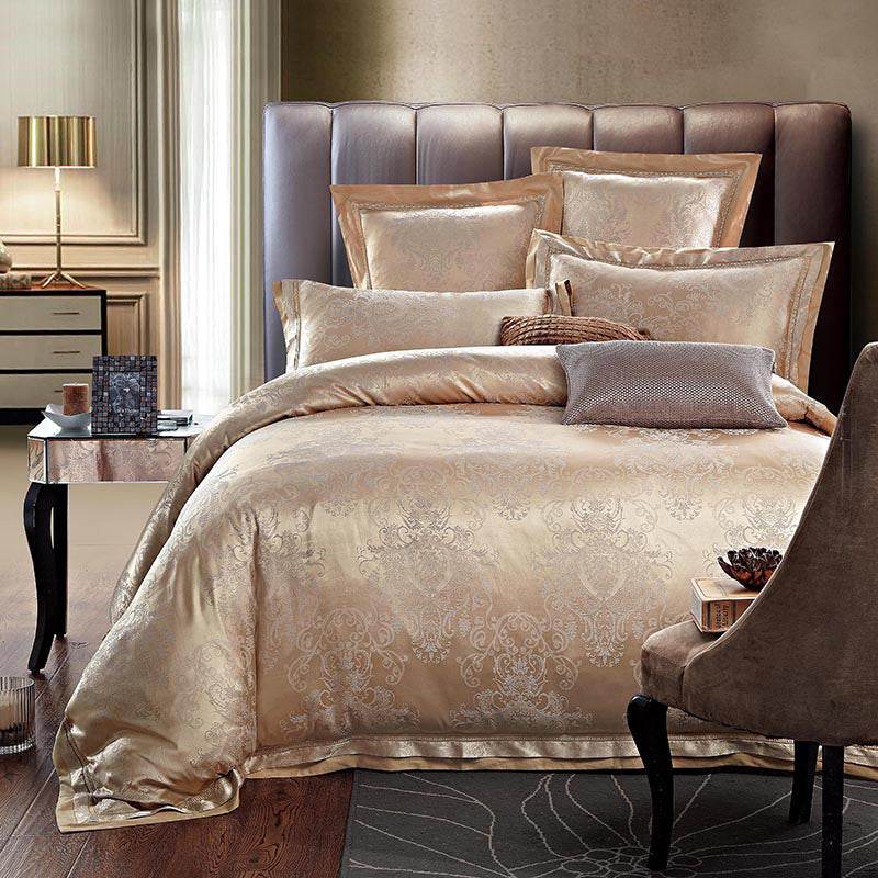 4-Piece Set Of European-Style Luxury Light Luxury Bedding - Velora