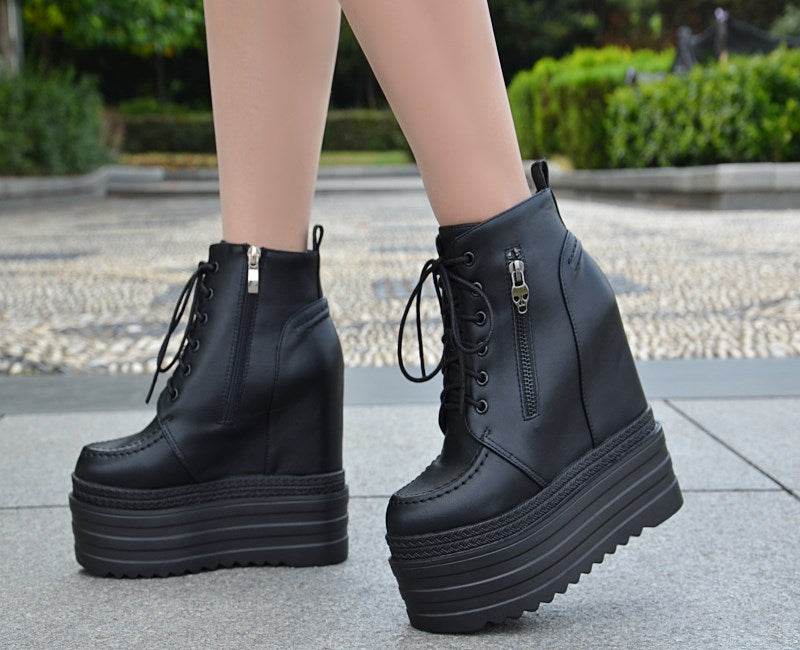 Platform muffin shoes with raised inside - Velora