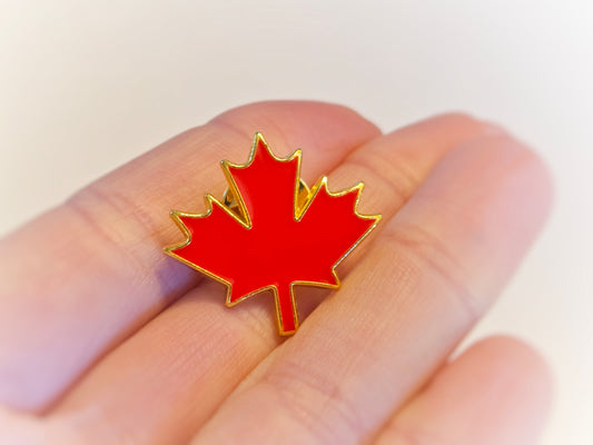Canada Maple Leaf Pin - Velora