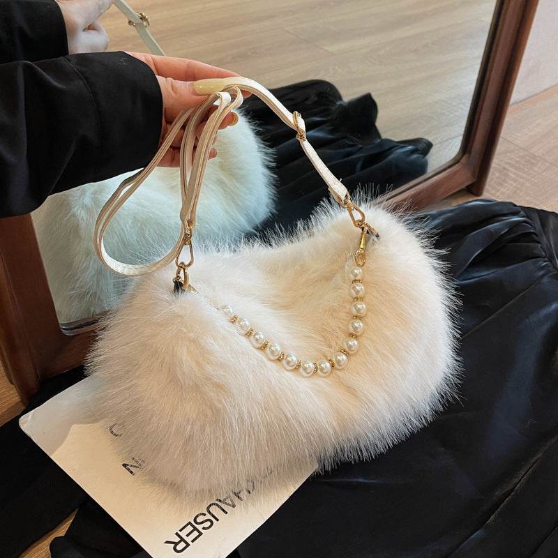 Autumn And Winter Fashion Shoulder Bags Pearl Chain Crossbody Bag Versatile Commuting Armpit Plush Female Bag - Velora