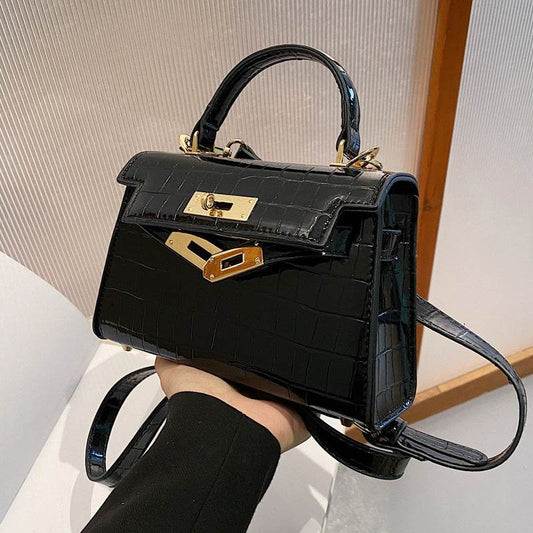 Popular New Elegant Women's Shoulder Crossbody Platinum Pouch - Velora