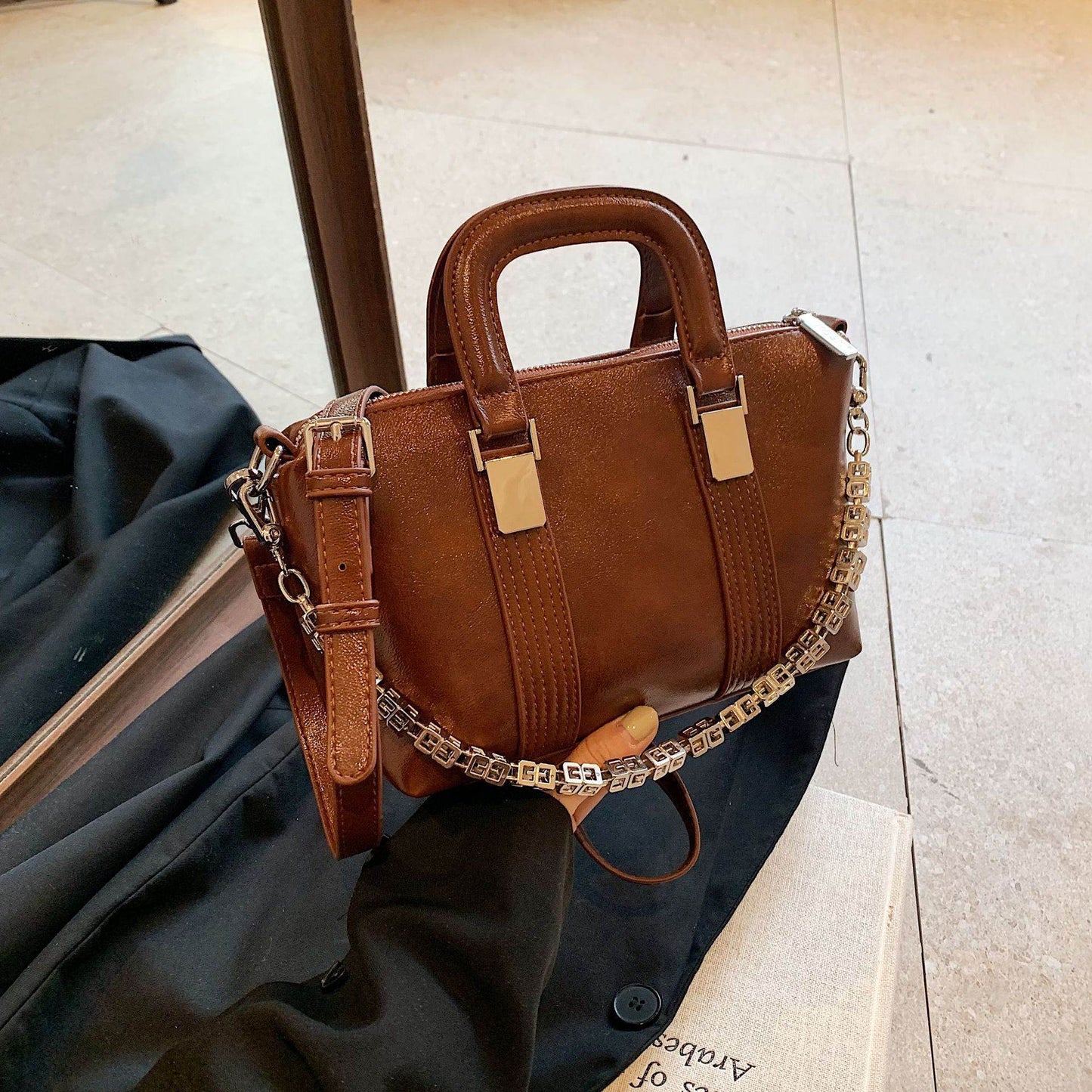 Retro Portable Bowling Bag For Women - Velora