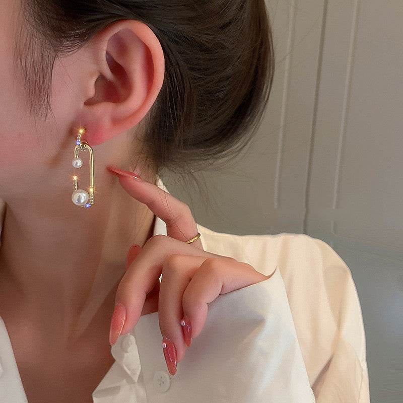 Elegant And Sophisticated Pearl Geometric Earrings - Velora