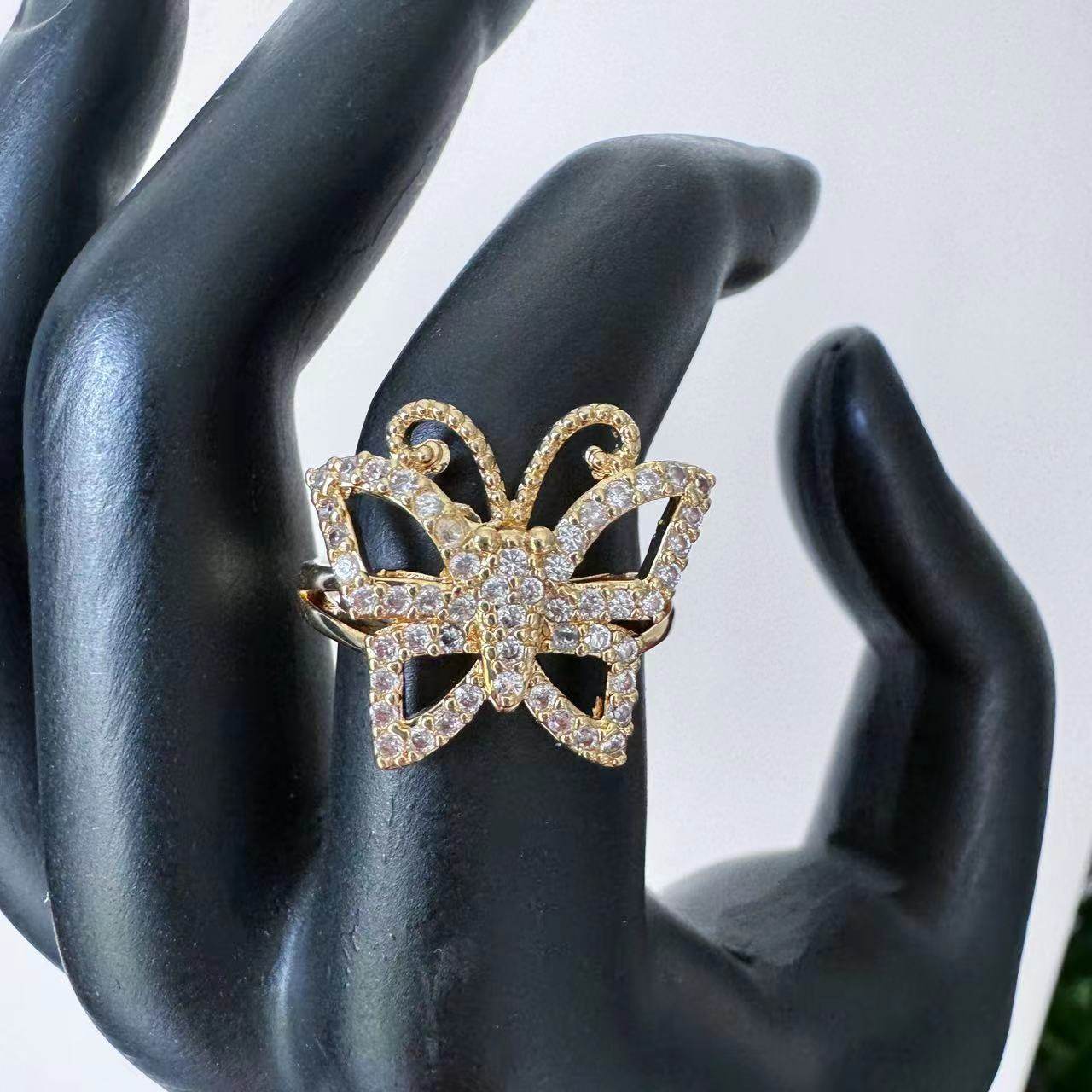 European And American Retro Affordable Luxury Personality Butterfly Opening Ring High Sense - Velora