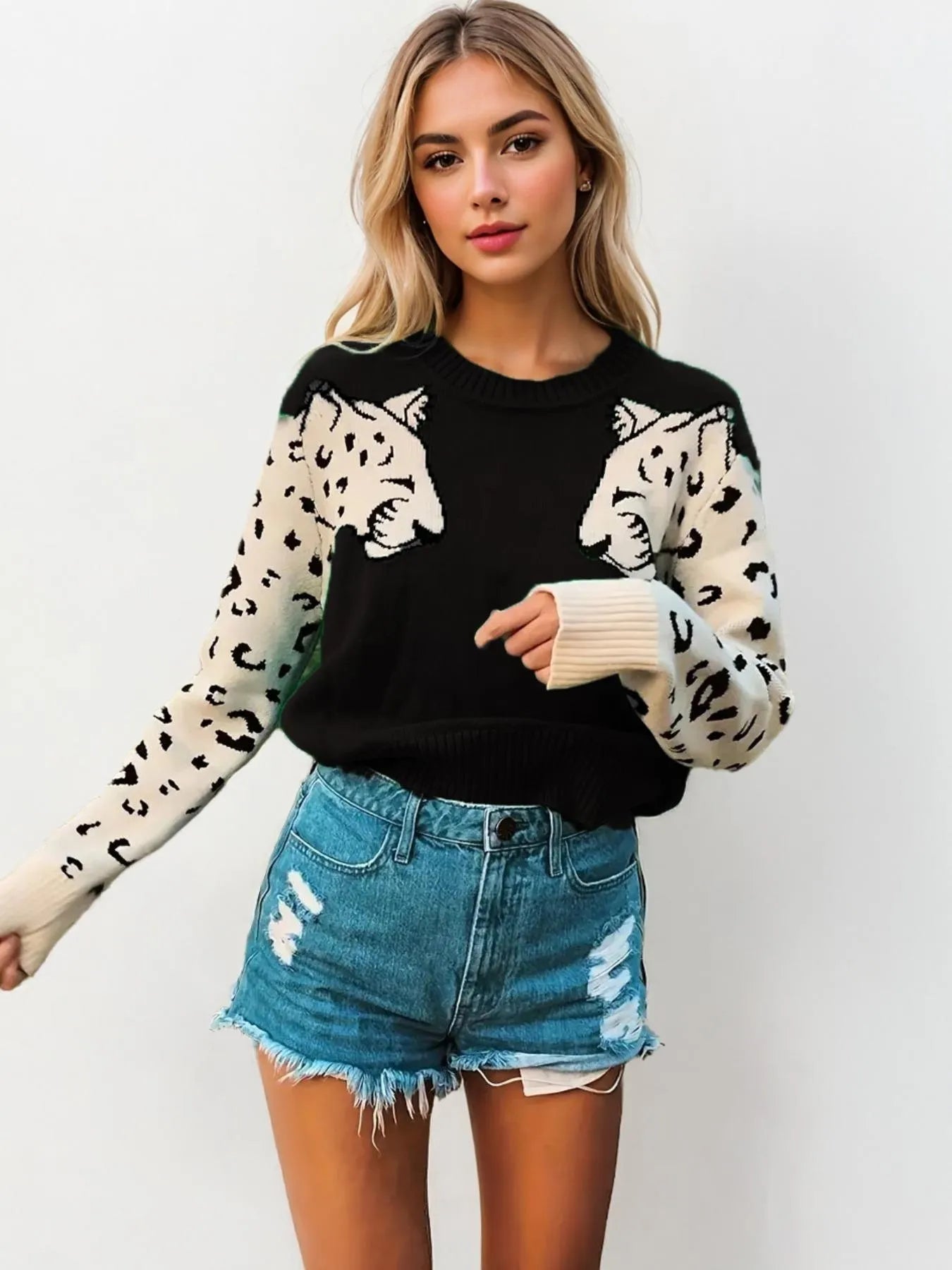 Leopard Round Neck Sweater - Velora