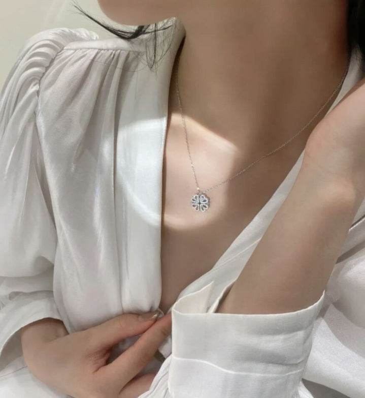 Retro Magnetic Folding Heart Shaped Four Leaf Clover Pendant Necklace Women Love Clavicle Chain Gifts Openable Choker Jewelry - Velora