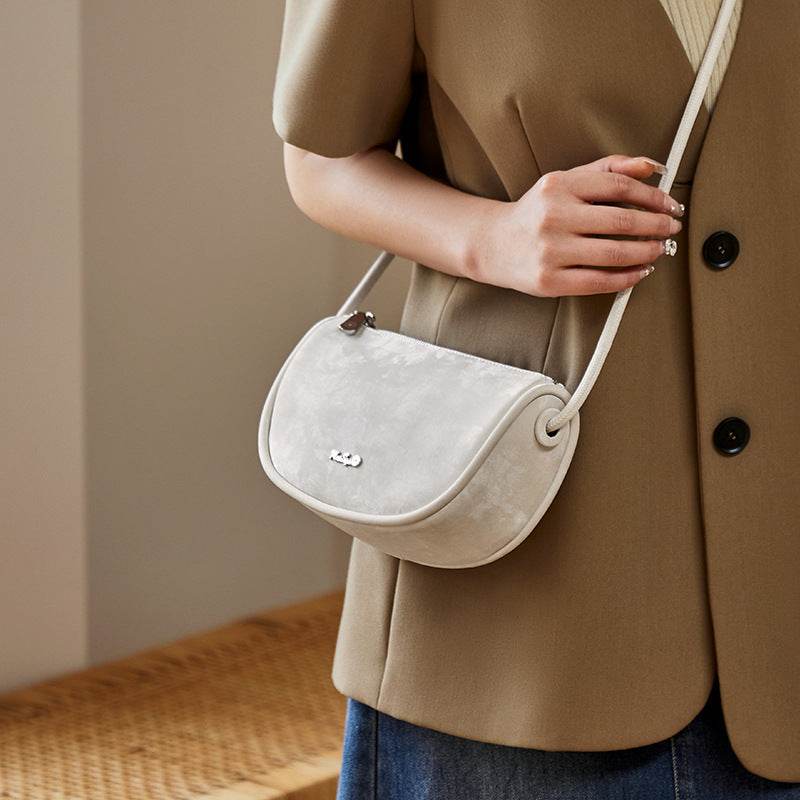 New Chinese Style Saddle Bag Women's Crossbody - Velora