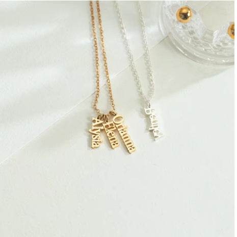 Customized Vertical Name Necklace Personalized Hang Tag Name Jewelry Gift For Mom - Velora