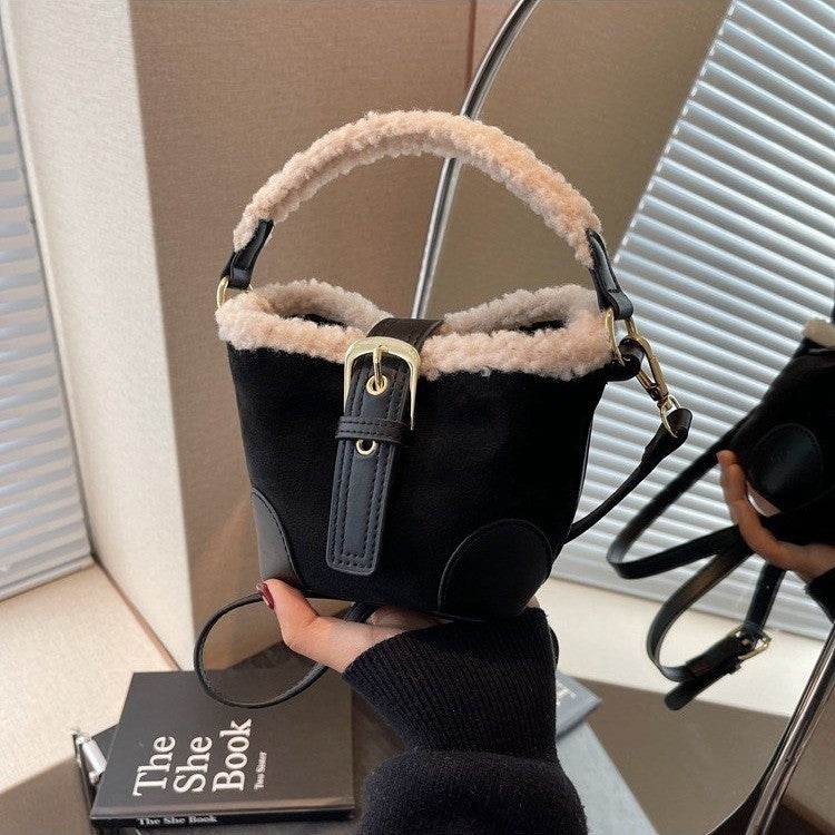 Crossbody Bags Women Shoulder Bag Casual Retro Plush Bag Versatile Plush Designer Bags Purse And Handbags Female Bags - Velora