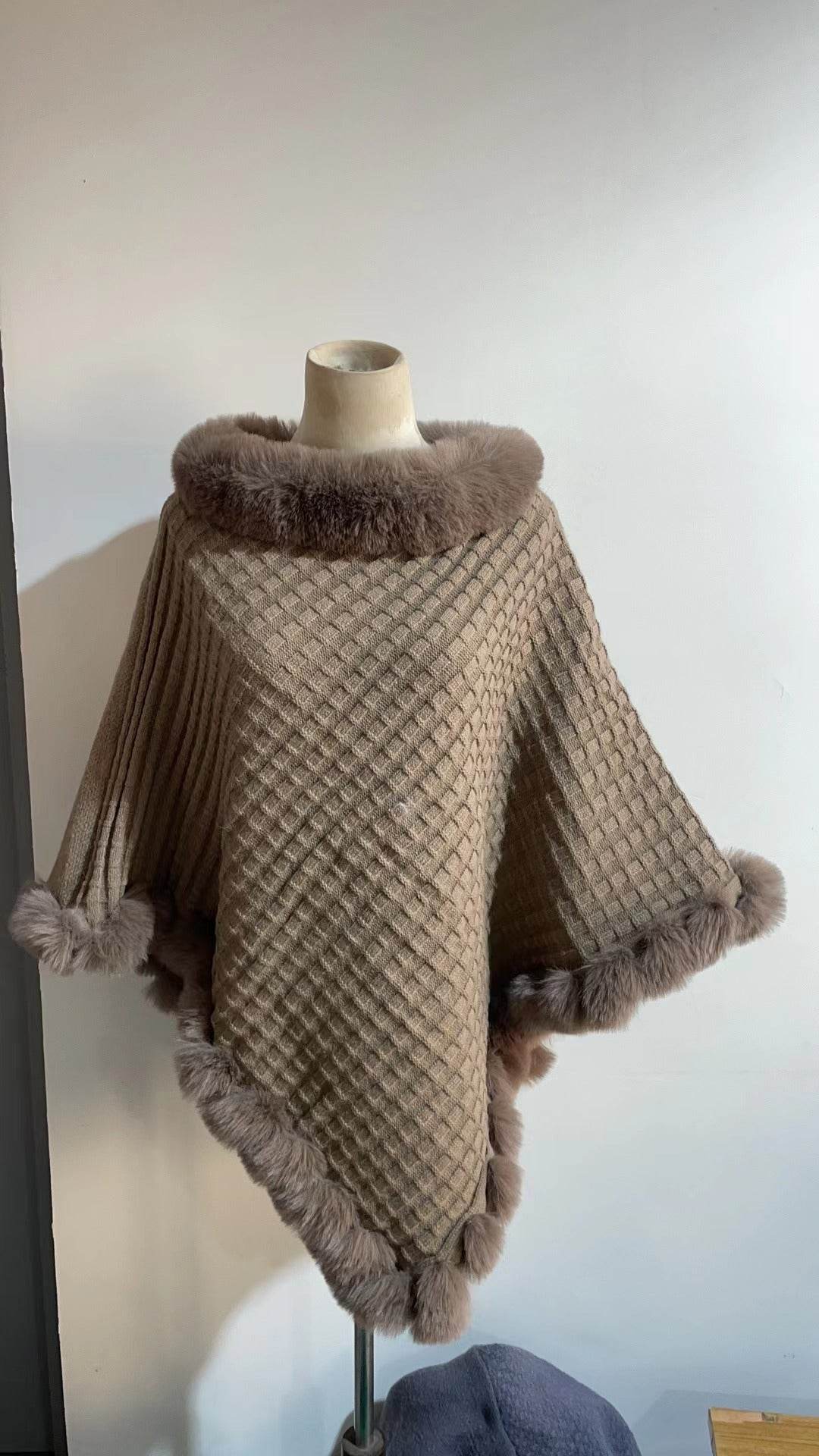 Rex Rabbit Fur Collar Shawl Cape Luxury Fur Cape Wraps Shawl Autumn Winter Fashion Graceful Cloak Outerwear Women Party Wedding Dress - Velora