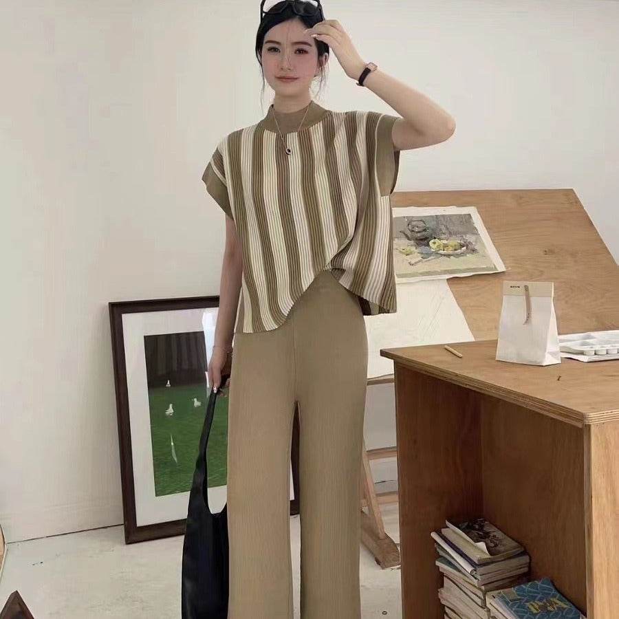 Elegant And Elegant Knitted Fashion Set - Velora
