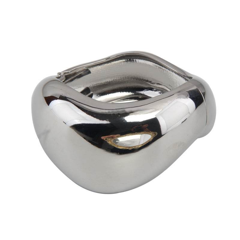 European And American Niche Retro Irregular Metal Wave Elastic Open-ended Bracelet - Velora