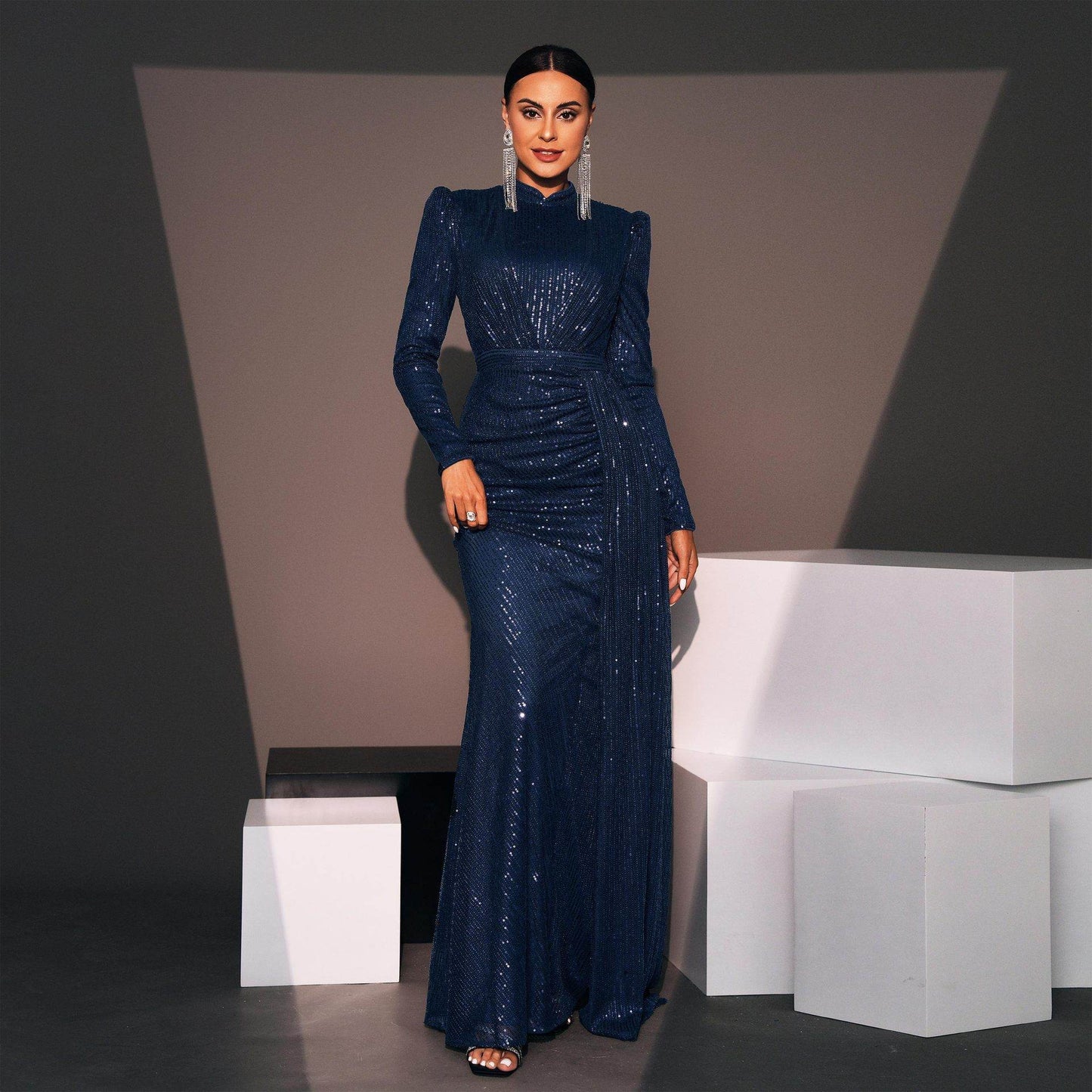 Long Sleeve Round Neck Sexy Slim Long Sequined Banquet Dress - Velora
