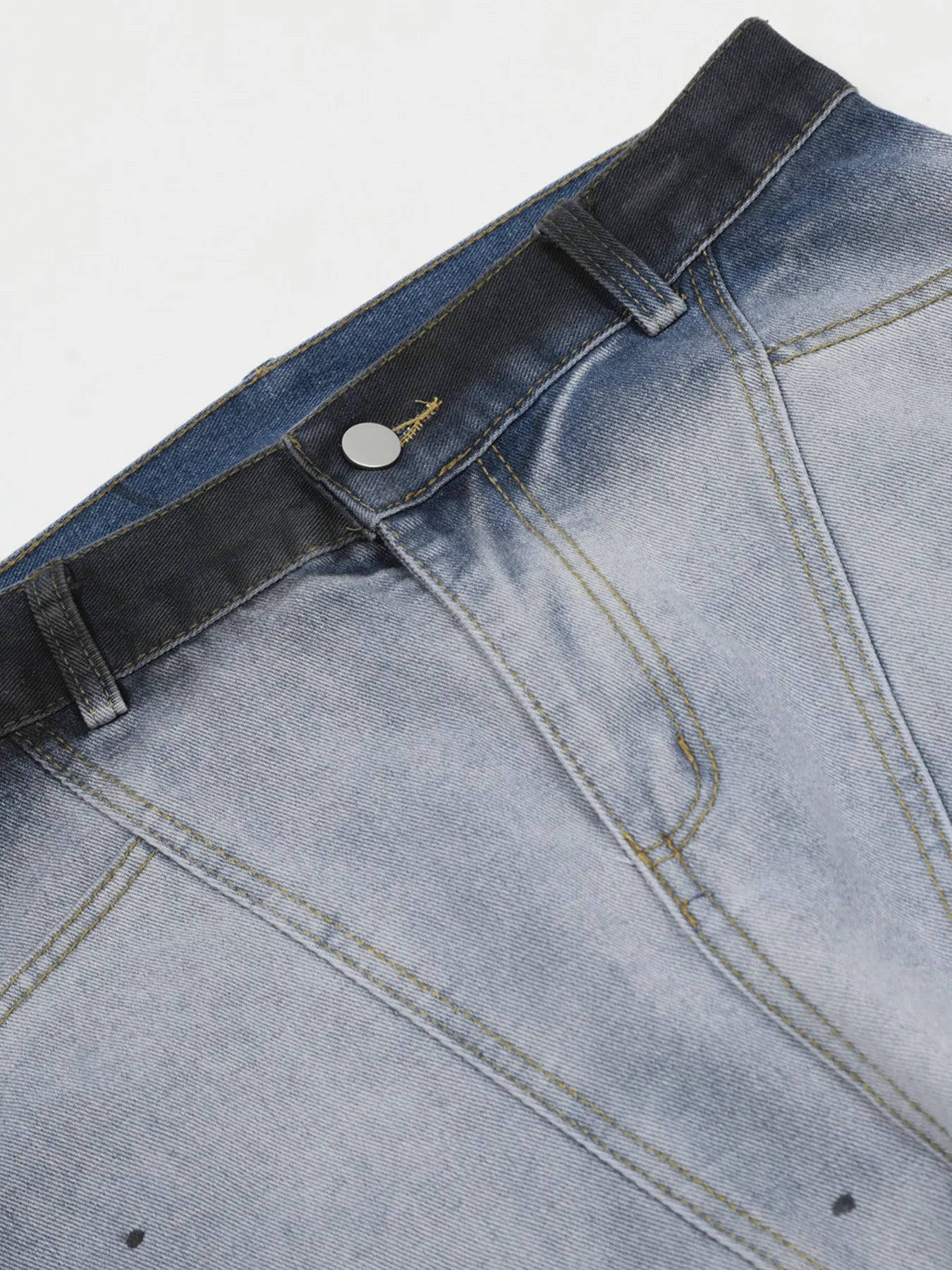 Men's Gradient Curved Jeans with Seam Detail - Velora