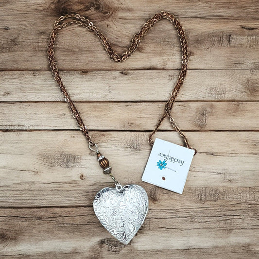 Heart Photo Locket Necklace - Velora