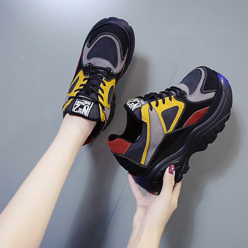 Thick-soled Sponge Cake Heightening Sneakers - Velora