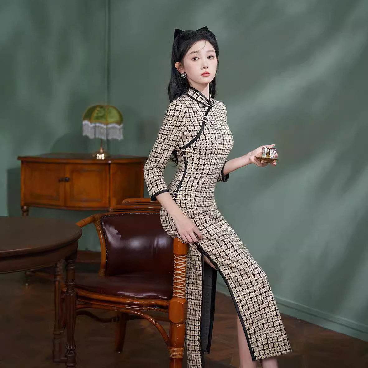 Cheongsam New Rabbit Woolen Improved Plaid Retro Cheongsam - Velora