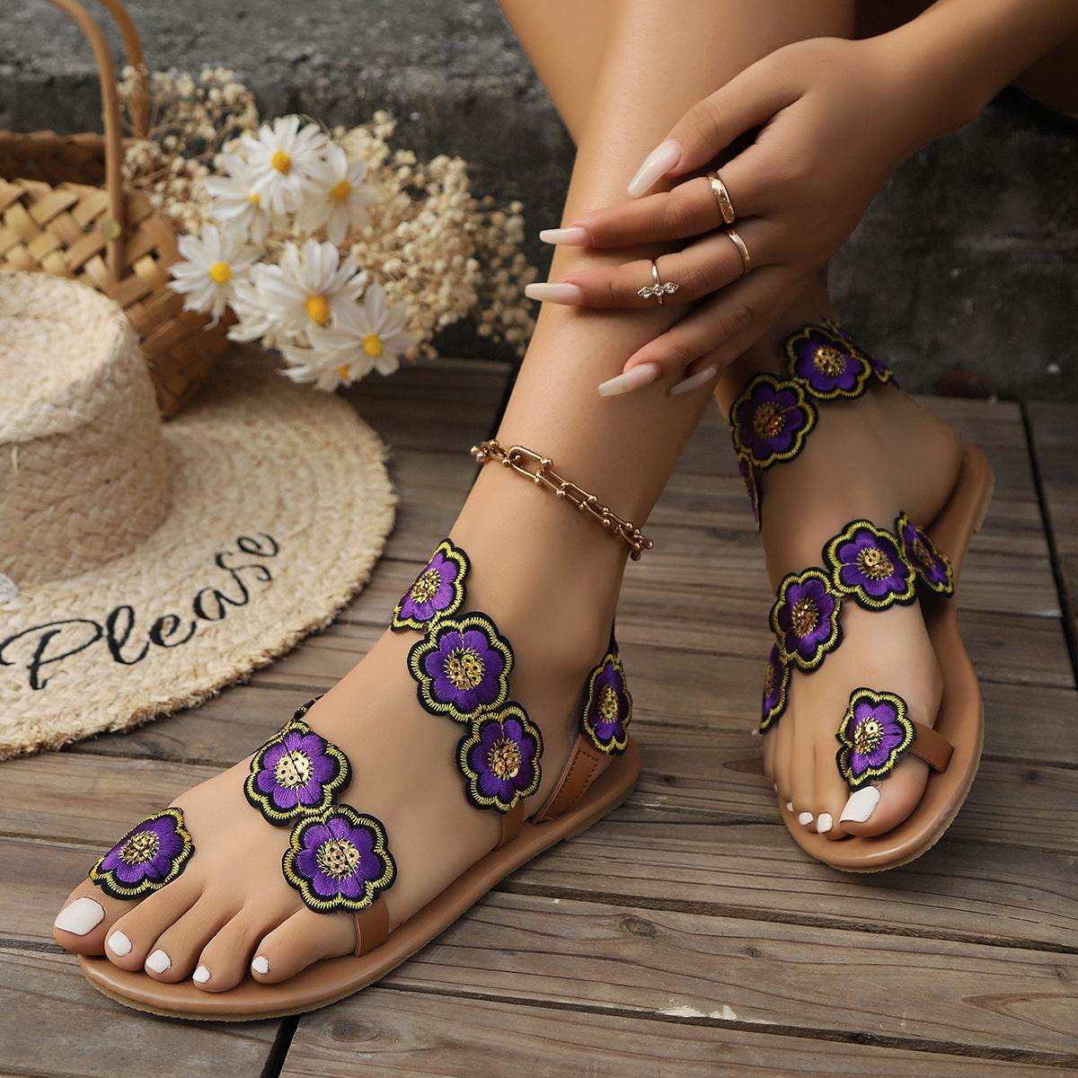 Ethnic Style Flowers Flat Sandals Summer Vacation Casual Clip Toe Beach Shoes For Women - Velora
