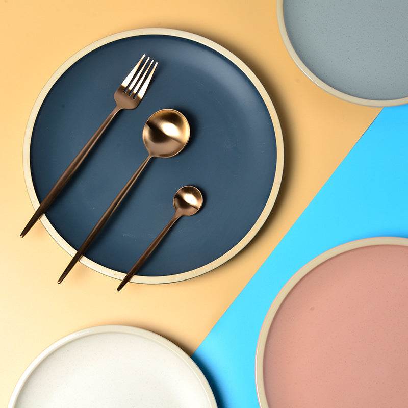 Pure color matte ceramic plate - Velora