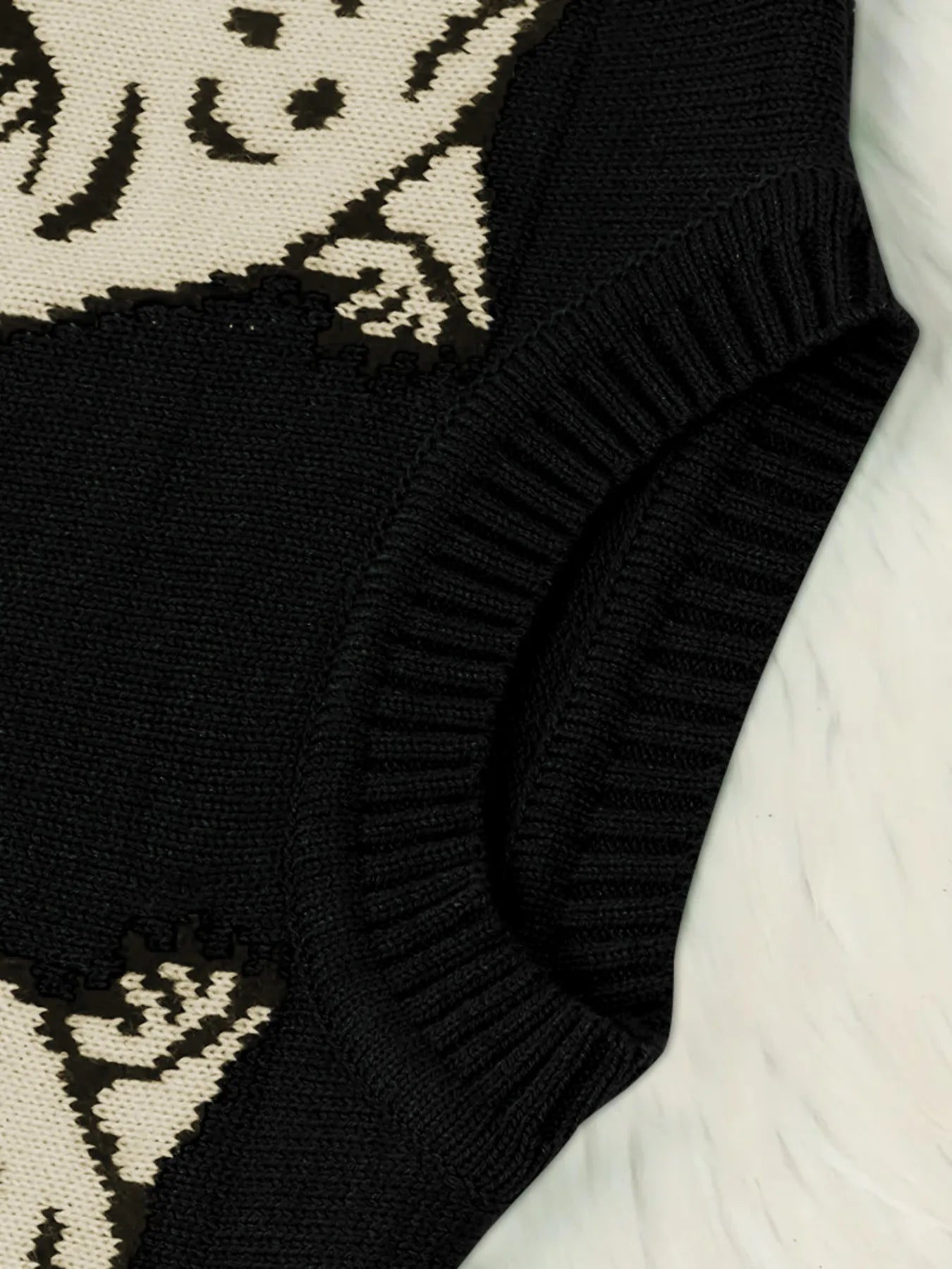 Leopard Round Neck Sweater - Velora