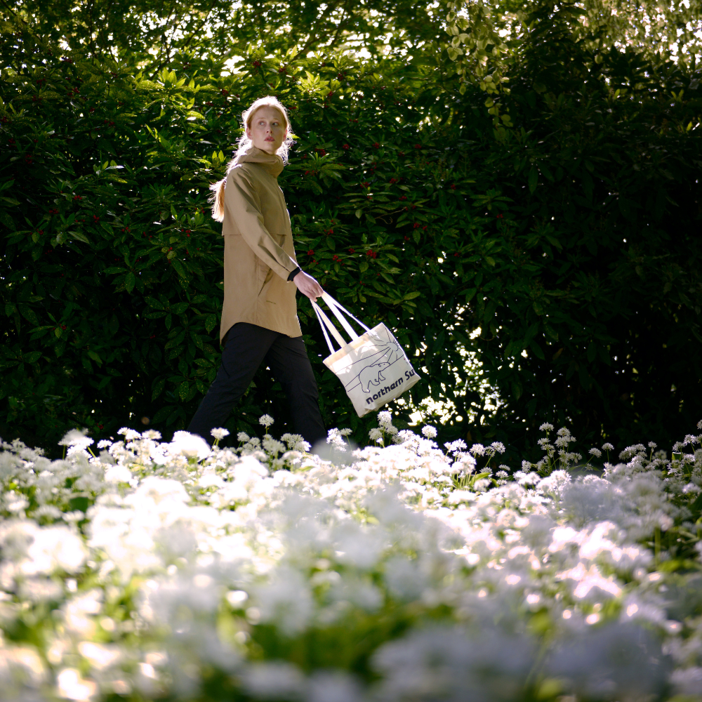 Churchill Tote - Velora