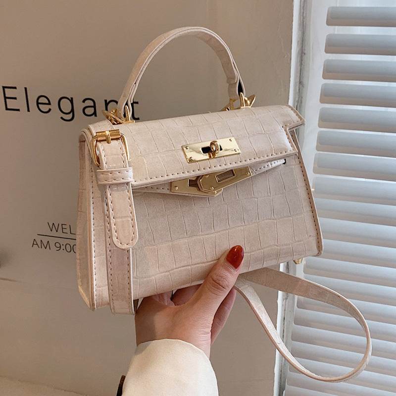 Popular New Elegant Women's Shoulder Crossbody Platinum Pouch - Velora