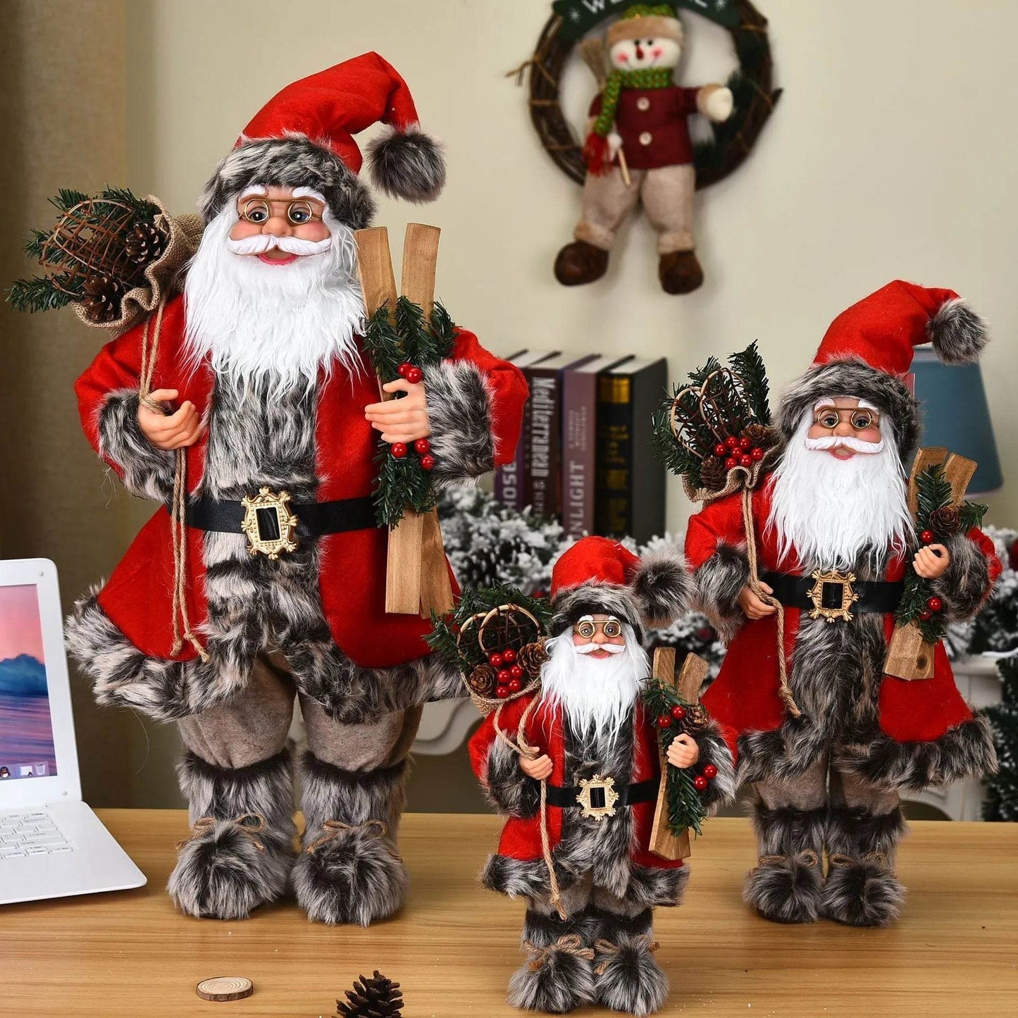 New stylish Santa Claus ornaments - Velora