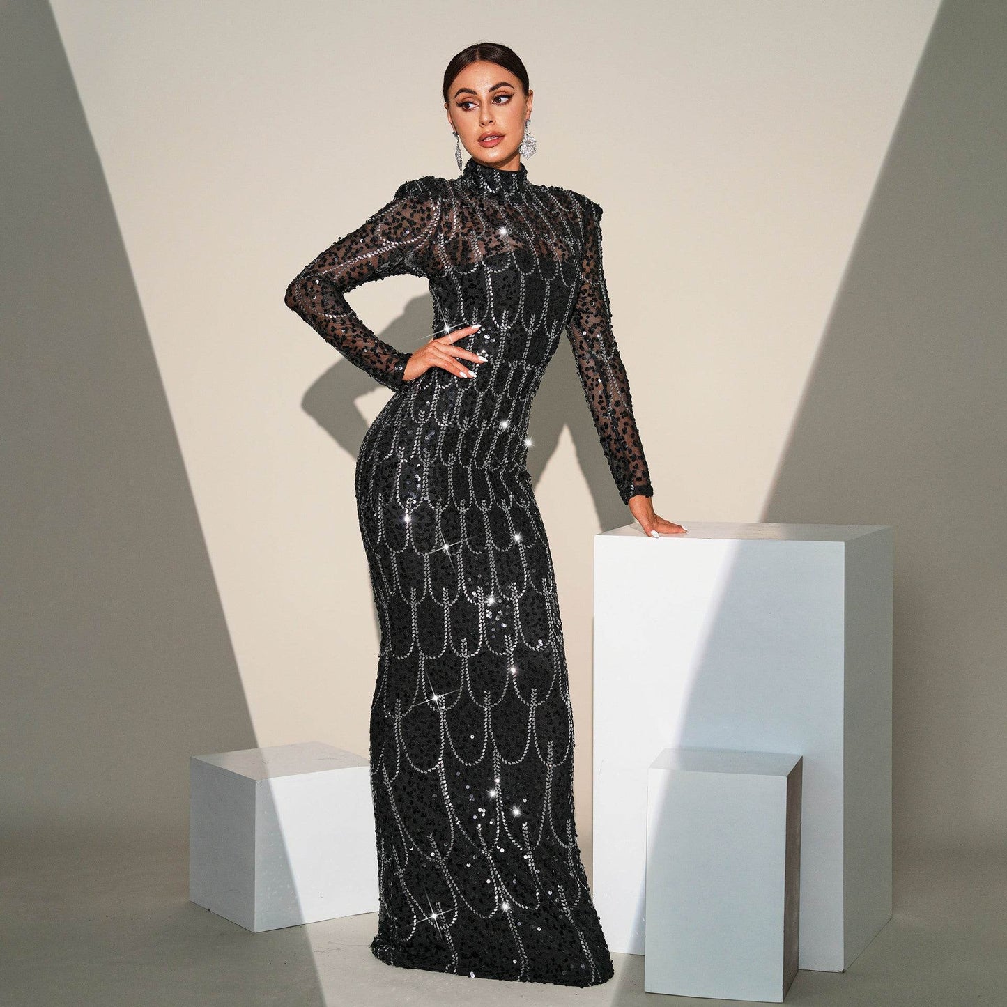 Long Sleeve Round Neck Slim-fit Sequined Banquet Evening Dress - Velora