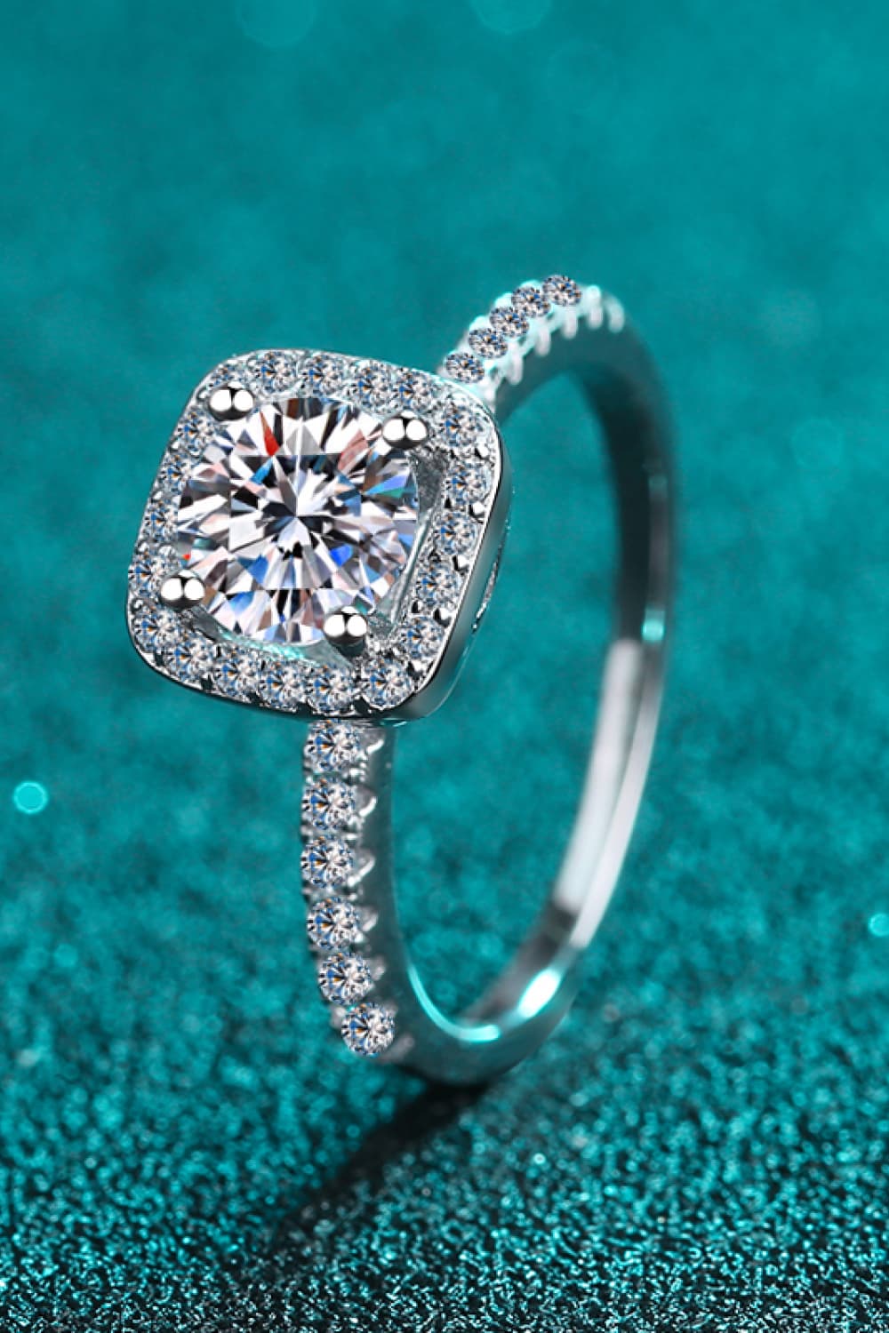 2 Carat Moissanite Square Halo Ring https://like2b-uy
