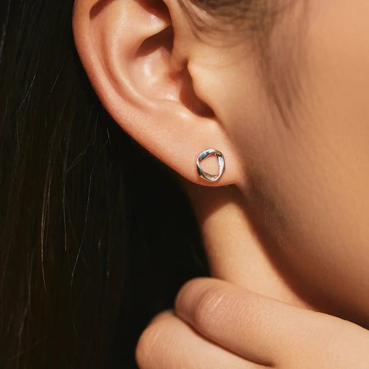 925 Sterling Silver Minimalist Wavy Stud Earrings - Women Fine Jewelry - Velora Luxury Fashion