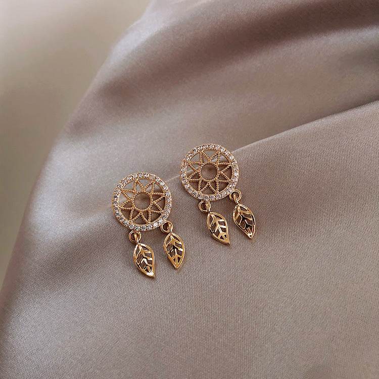 Light luxury earrings - Velora