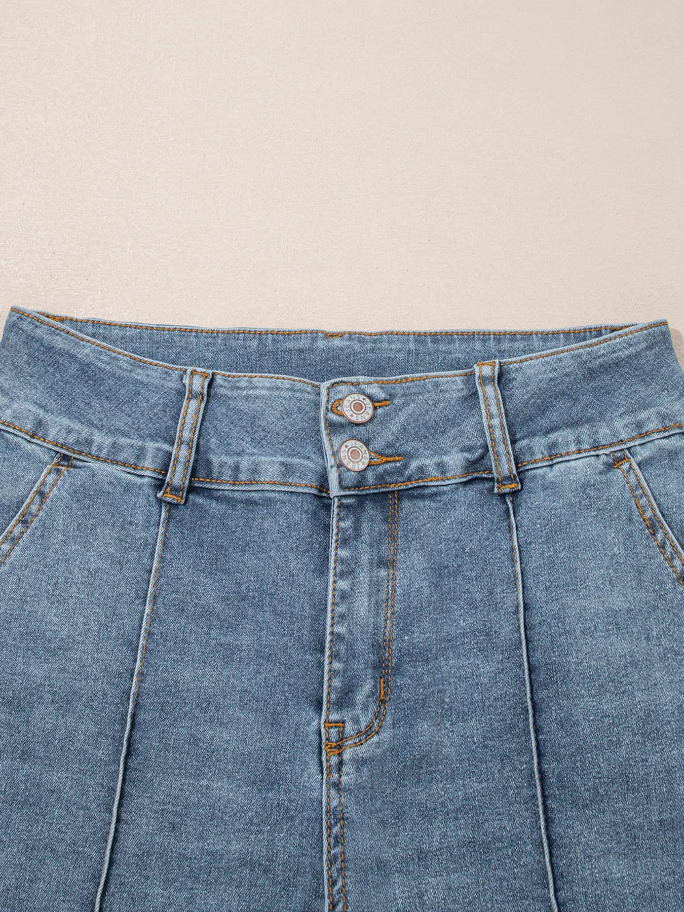 High-Waisted Flare Jeans with Seam Detail - Velora
