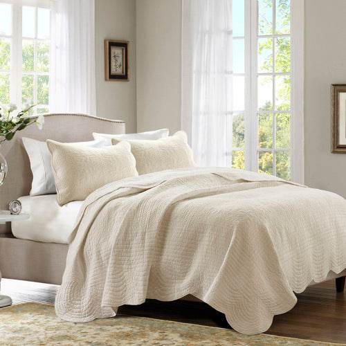 3 Piece Reversible Scalloped Edge Quilt Set Bedding Comforter set - Velora