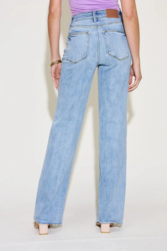 Judy Blue Full Size V Front Waistband Straight Jeans - Velora