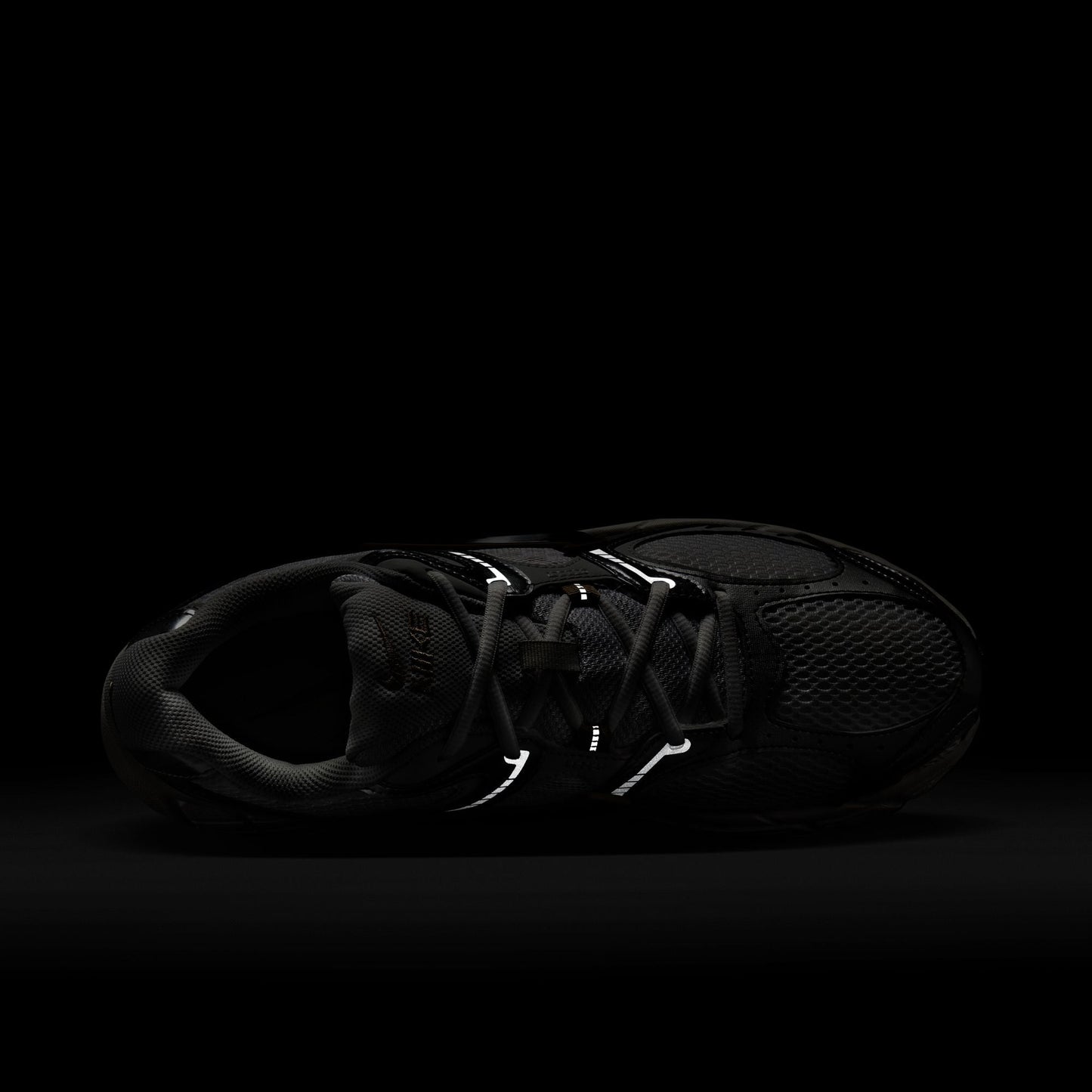M Nike V5 RNR HJ5228-102 - Velora