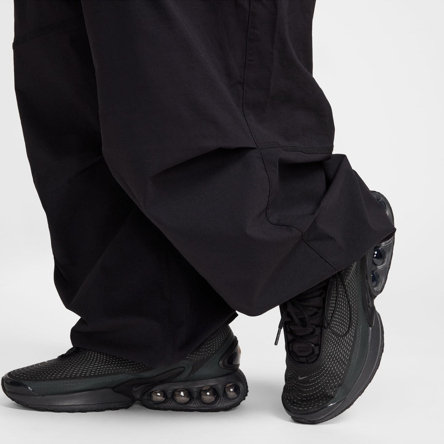 M Nike Tech HM7158-010 - Velora