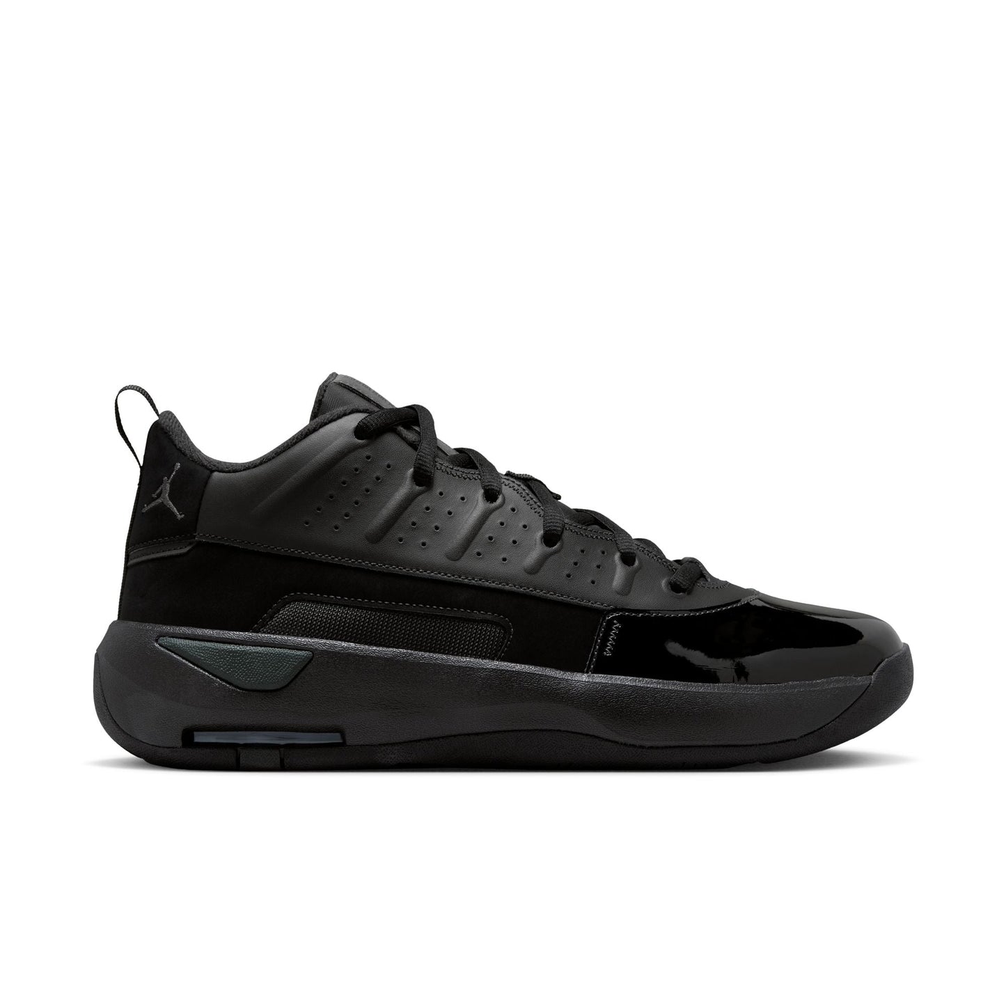 M Jordan Max Aura 7 HQ2091-001 - Velora