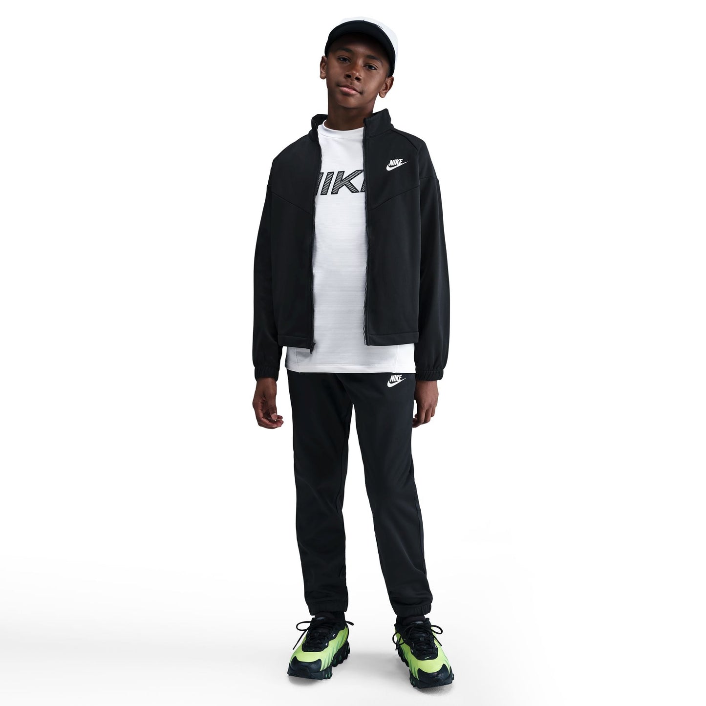 Y Nike Sportswear HQ9315-010 - Velora