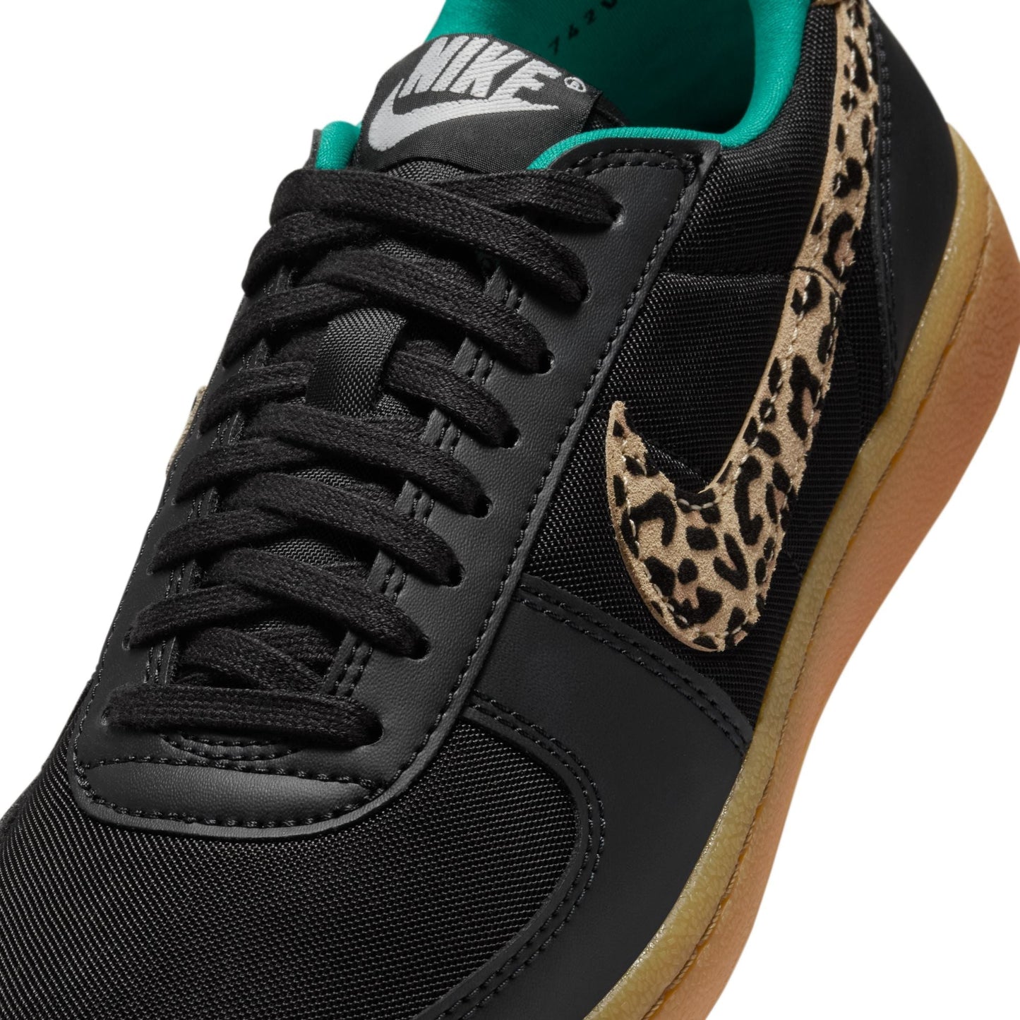 W Nike Field General SE IF1742-001 - Velora