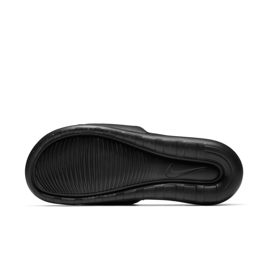 M Nike Victori One CN9675-002 - Velora