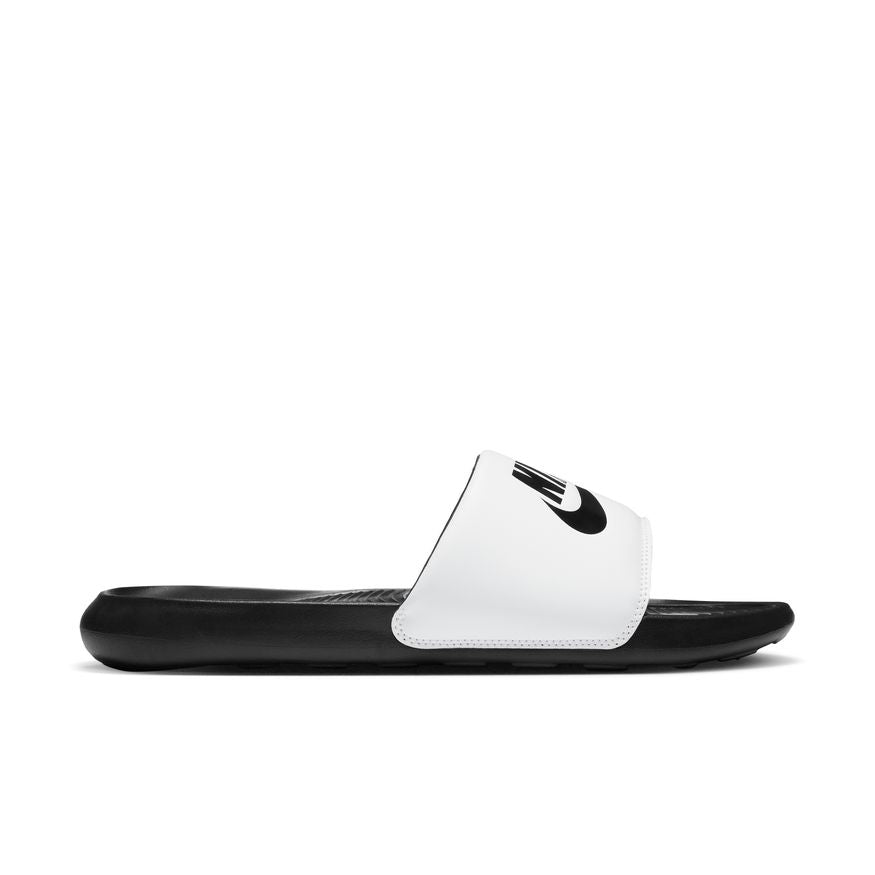 M Nike Victori One CN9675-005 - Velora